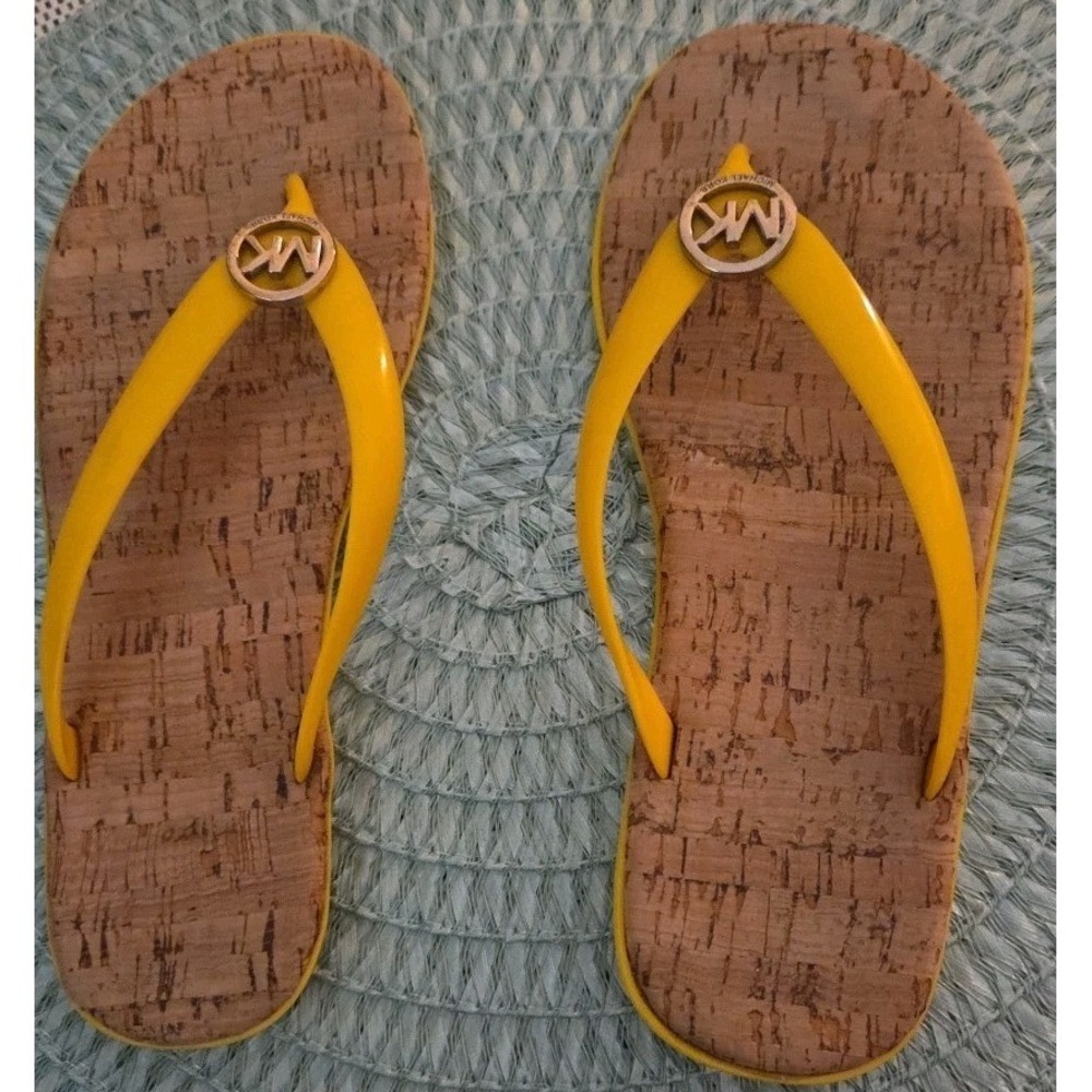 Michael Kors Women's Cork Sandals Yellow Sz 8 Flip Flops Beach